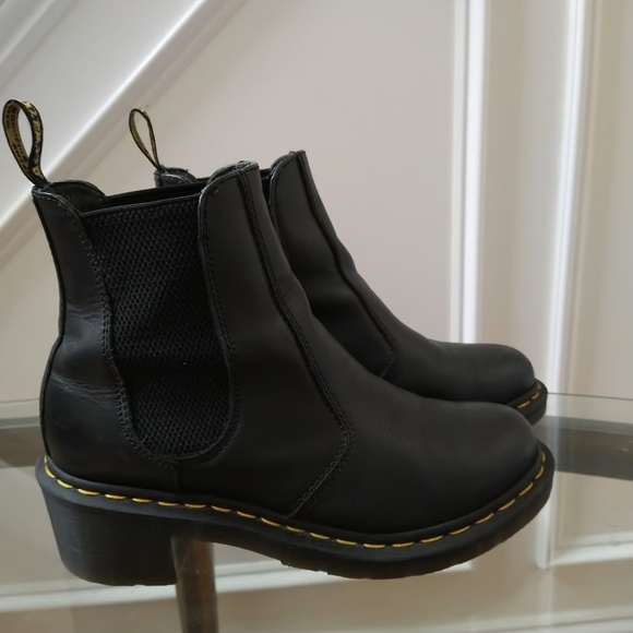 Dr. Martens Cadence Greenland Heeled Chelsea Boots Size 9 - Picture 1 of 9
